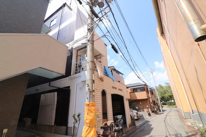 物件外観写真2　(外観写真)