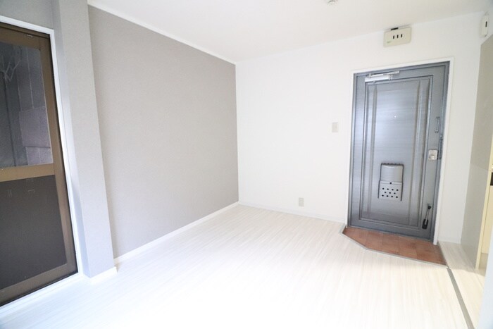 物件内観写真14　(居室)