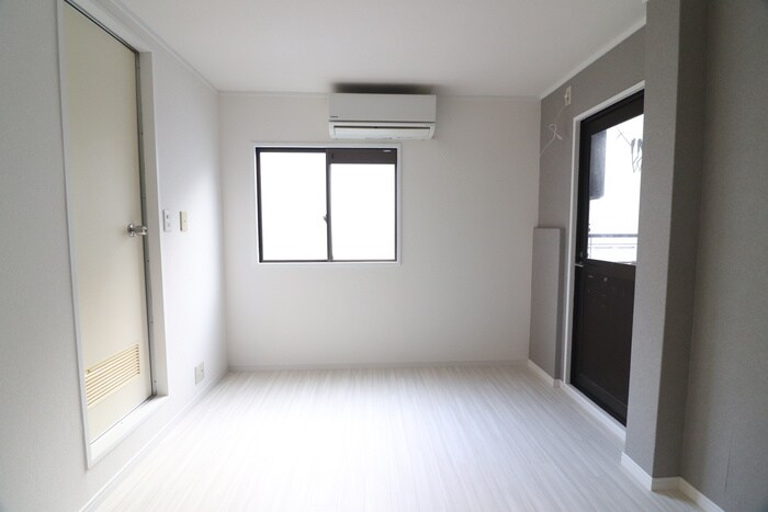 物件内観写真16　(居室)