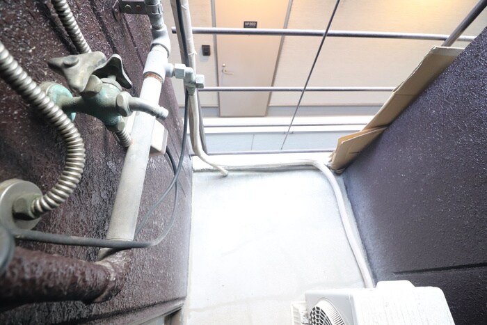 物件内観写真17　(洗濯機置場)