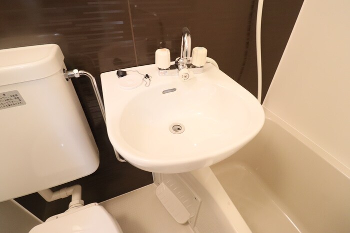 物件内観写真12　(洗面)