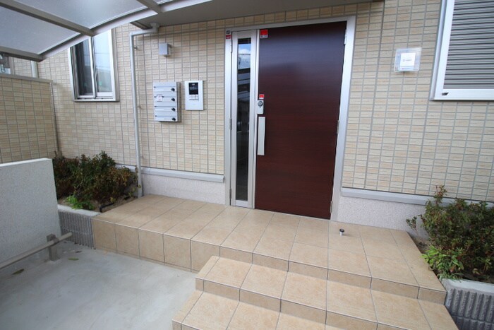 物件外観写真4　(駐車場)