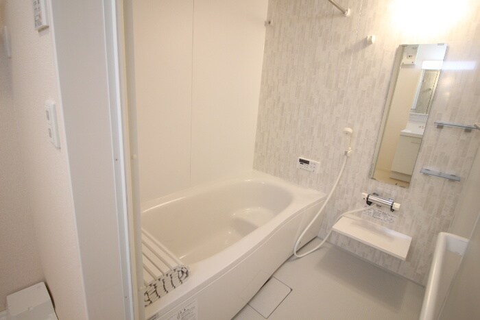 物件内観写真12　(バス／シャワールーム等)