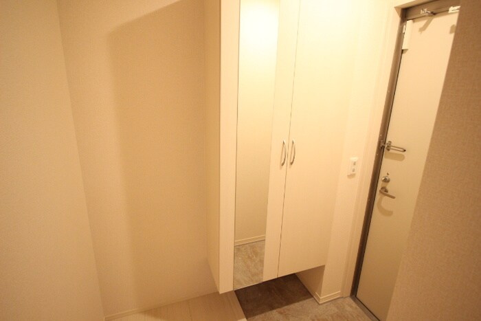 物件内観写真18　(靴箱)