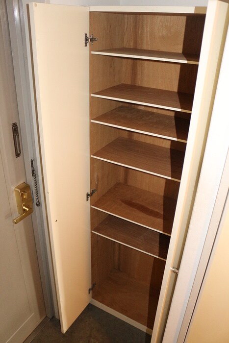 物件内観写真15　(靴箱)