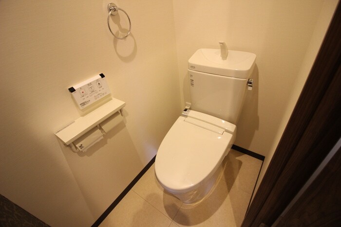 物件内観写真11　(トイレ)