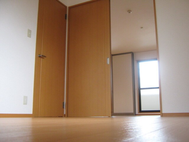 物件内観写真11　(居室)