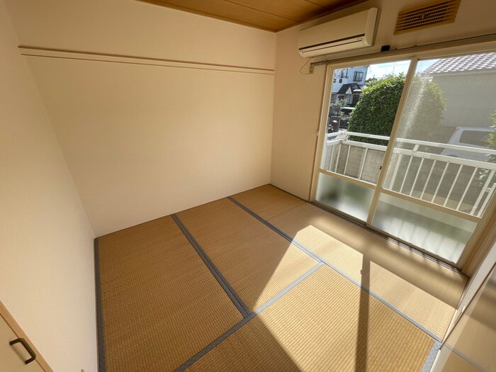 物件内観写真7　(居室)