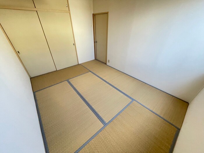 物件内観写真10　(居室)