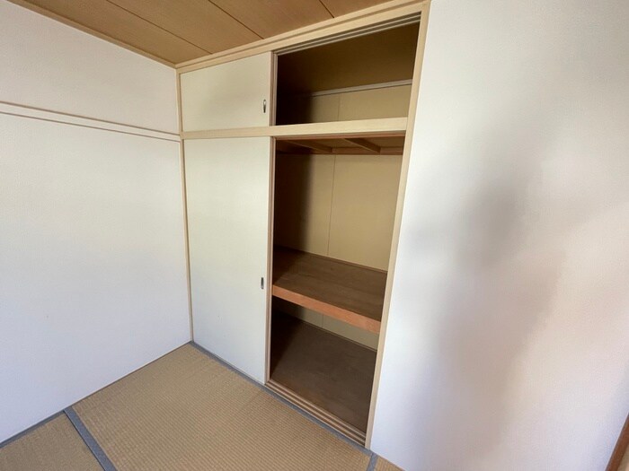 物件内観写真18　(収納)