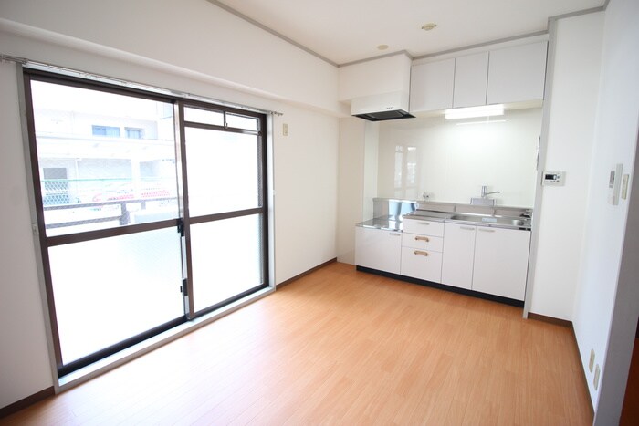 エスポワ－ル新中条の居室