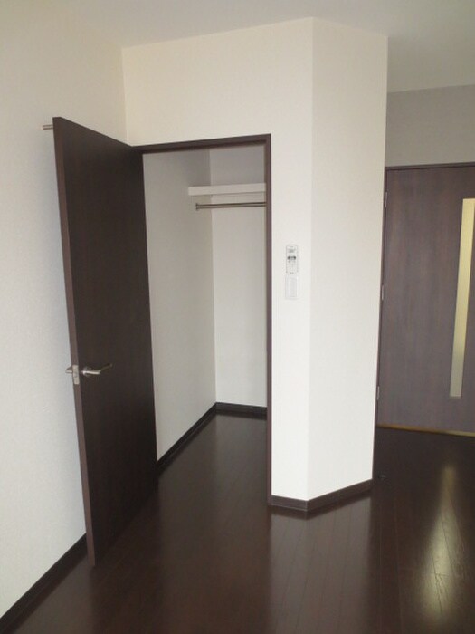物件内観写真7　(収納)
