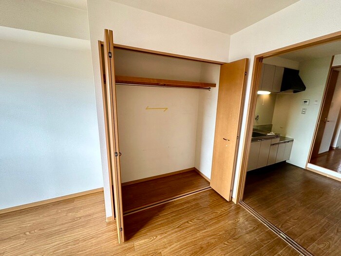 物件内観写真13　(収納)