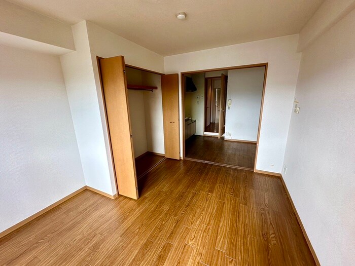 物件内観写真18　(居室)