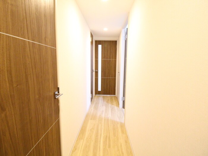 物件内観写真18　(廊下)