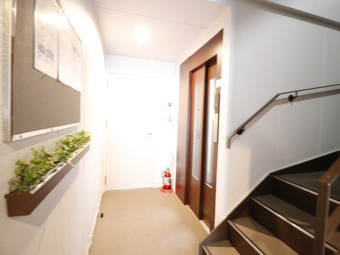 物件外観写真6　(建物設備)