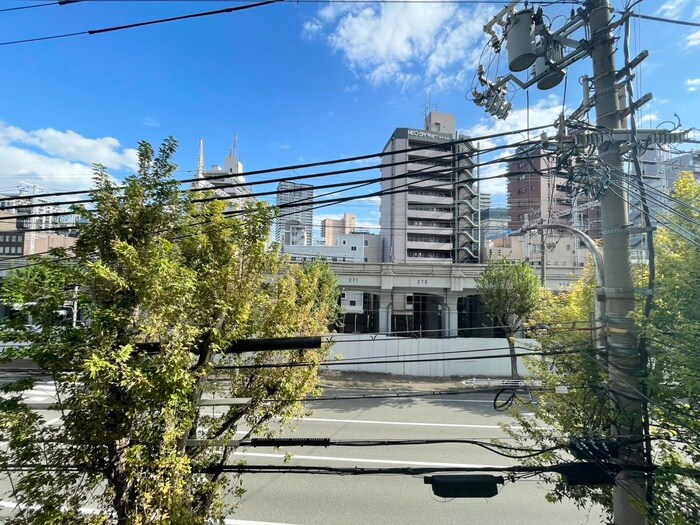 物件内観写真15　(室内からの展望)