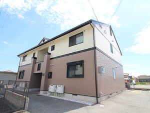 グリ－ンパセオⅡ外観写真