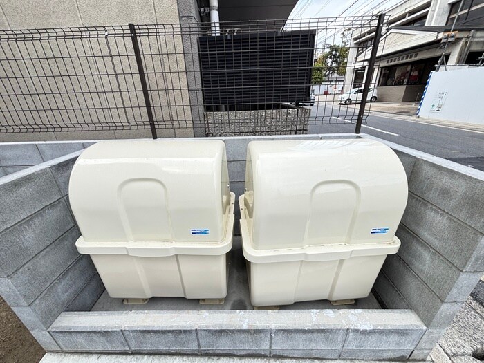 物件外観写真6　(建物設備)