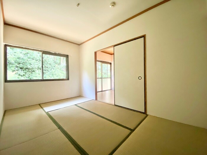 物件内観写真8　(居室)