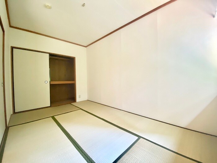 物件内観写真18　(居室)