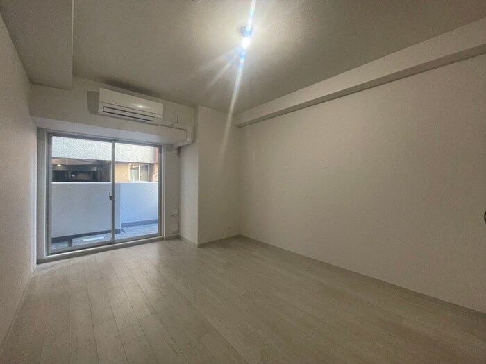 物件内観写真6　(居室)