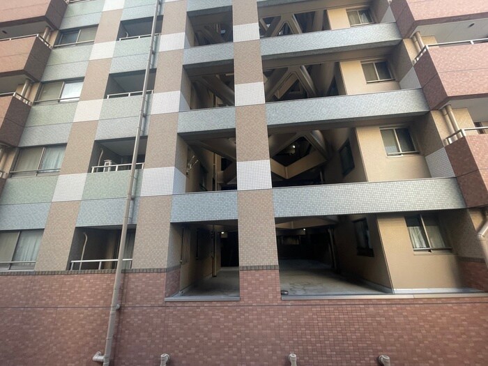 物件内観写真20　(室内からの展望)