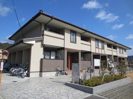 プラシ－ド嵯峨Ⅰ外観写真