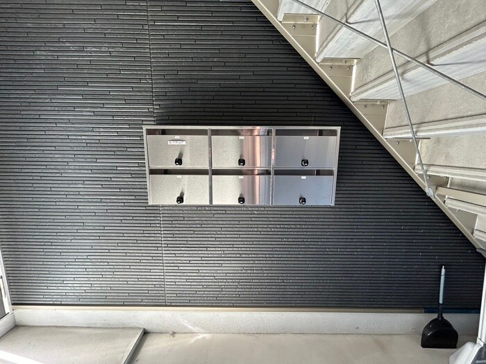 物件外観写真6　(建物設備)