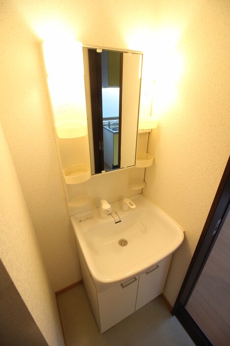 物件内観写真10　(洗面)