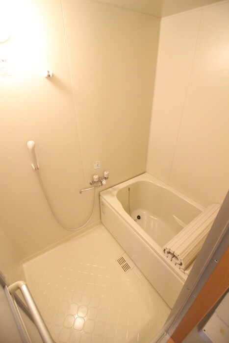 物件内観写真11　(バス／シャワールーム等)