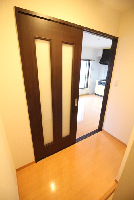 物件内観写真17　(廊下)