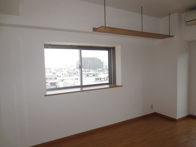 物件内観写真11　(居室)