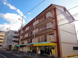 プレミ－ルコ－ト外観写真
