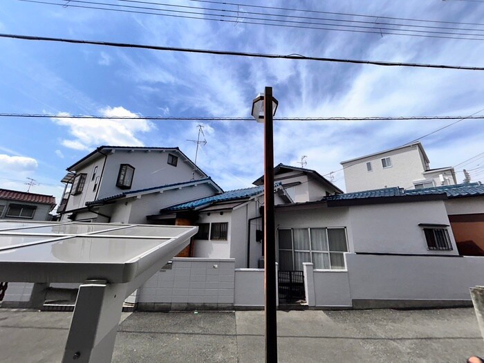 物件内観写真16　(室内からの展望)