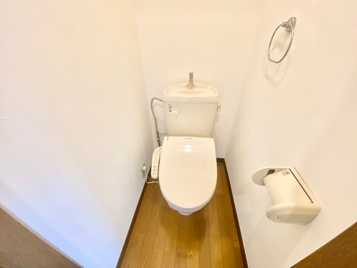 物件内観写真9　(トイレ)