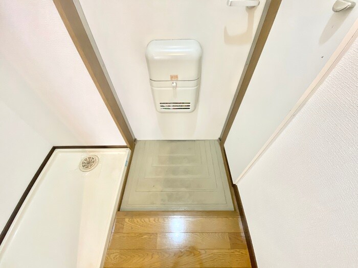 物件内観写真20　(玄関)