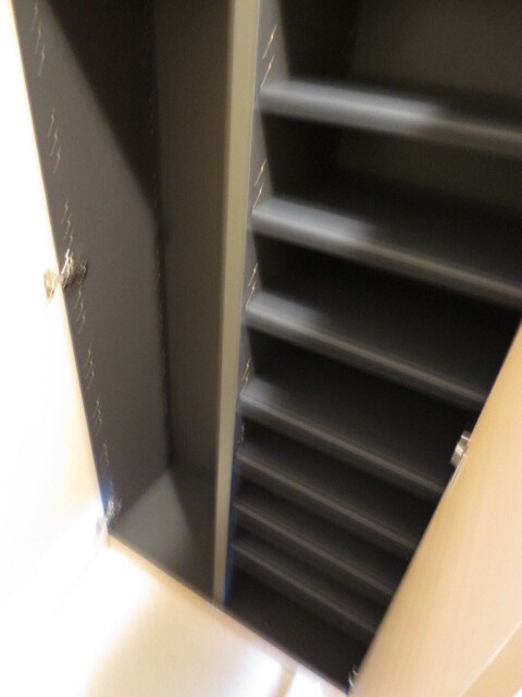 物件内観写真14　(靴箱)