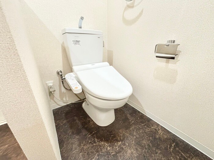 物件内観写真15　(トイレ)