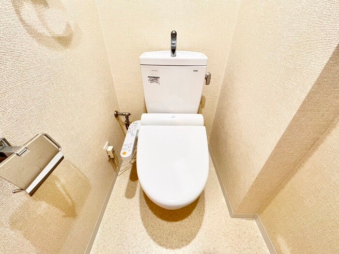 物件内観写真16　(トイレ)