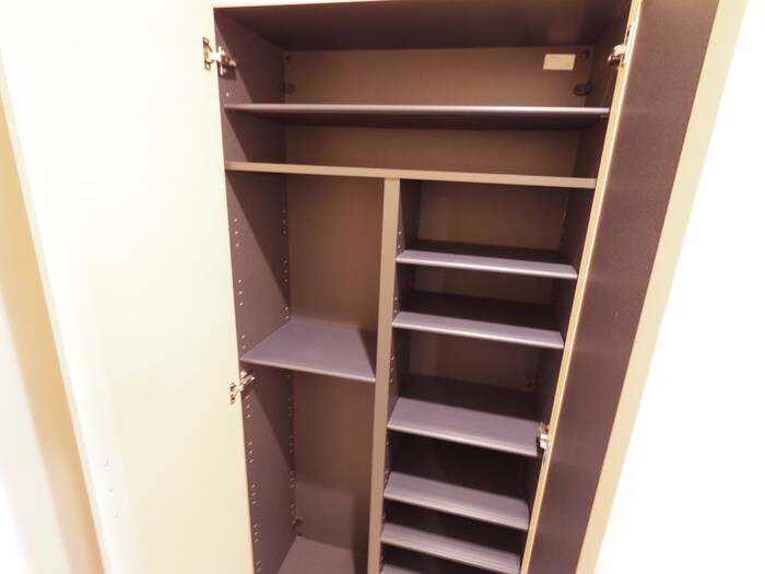 物件内観写真18　(靴箱)