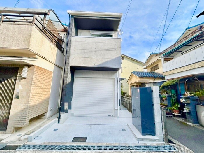 物件外観写真1　(外観写真)