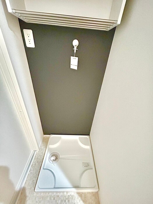 物件内観写真14　(洗濯機置場)