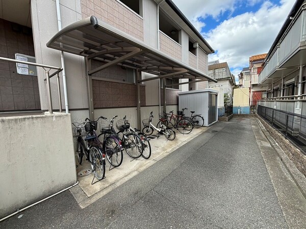 駐輪場