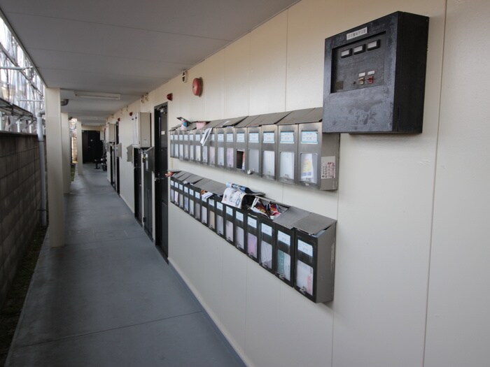 物件外観写真4　(建物設備)