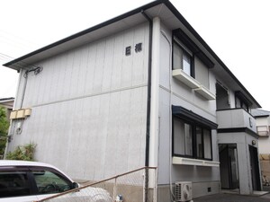 Sun Village ｳｴｽﾄﾘﾊﾞｰＥ棟外観写真