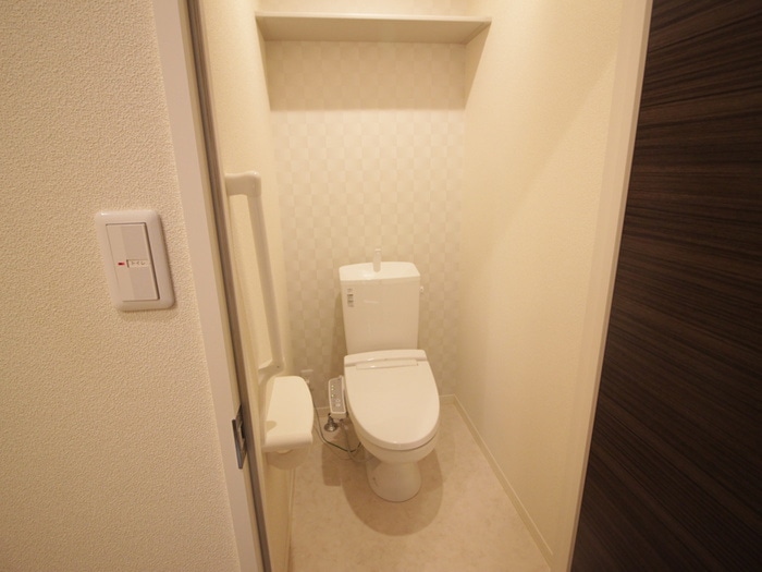 物件内観写真14　(トイレ)