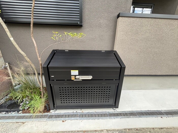 物件外観写真4　(建物設備)