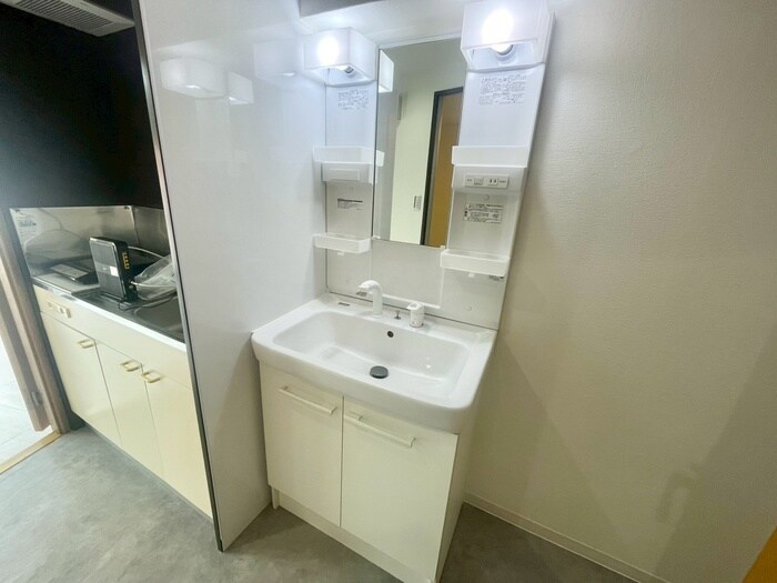 物件内観写真10　(洗面)