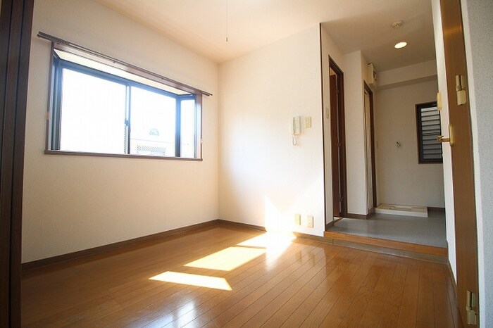 物件内観写真16　(居室)